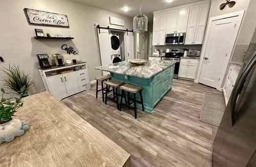 Port O Connor House | HONEY HOLE Family Fishing - Pets Add Fees