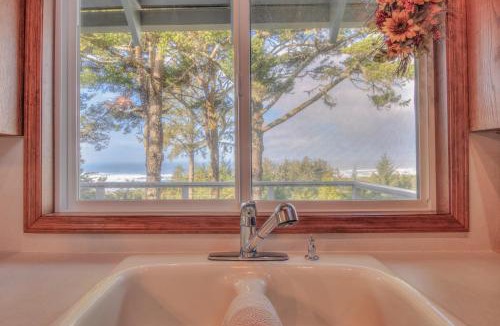 Sandpiper Village House | Honey Home