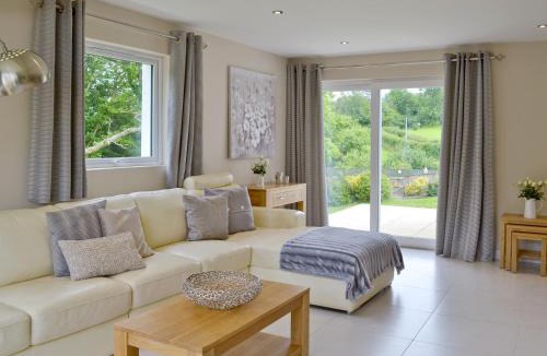 Cheriton Bishop House | Honey Pippin