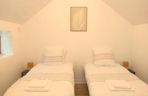 Ceauce Apartment | Honey Suckle Hideaway