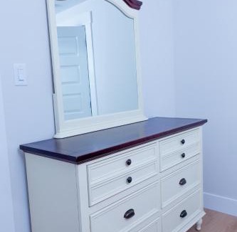 Riverview Apartment | Honeycomb Suite