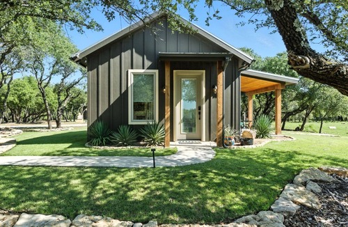 Graham House | Honeymooners Delight, Private Hot tub/FirePit,Pool