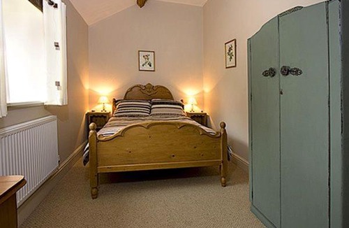 Meerbrook House | Honeystone