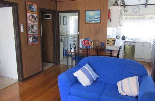 Silverleaves Apartment | Honeysuckle Beach Cottage - Silverleaves