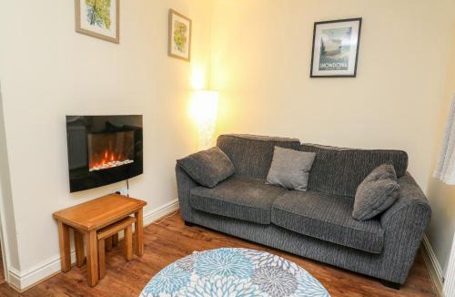 Crossgates House | Honeysuckle Cottage