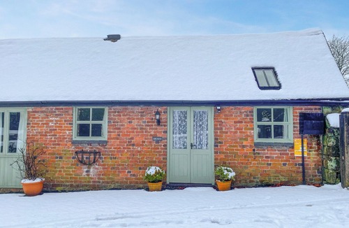 Middle Mayfield Cottage | Honeysuckle Cottage - UK4177