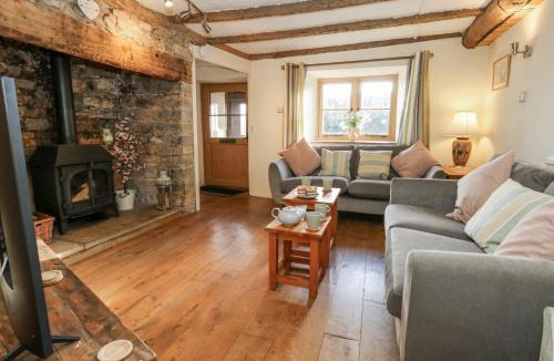 Smallridge House | Honeysuckle Cottage