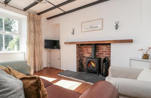 Scawton House | Honeysuckle Cottage