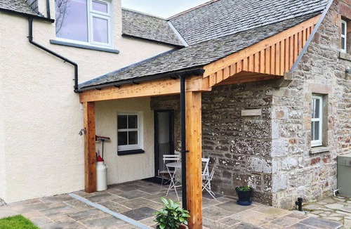 Golspie Cottage | Honeysuckle Cottage - UK7678