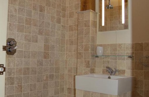 Glastonbury House | Honeysuckle Farm cottages