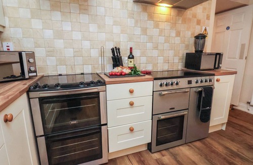 Reighton Cottage | Honeysuckle