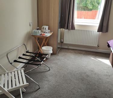 Dinton House | Honeysuckle Homestead