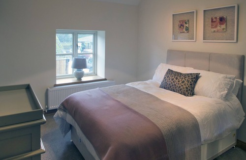 Astbury Cottage | Honeysuckle - Stunning Barn Conversion With Access to Heated Indoor Pool