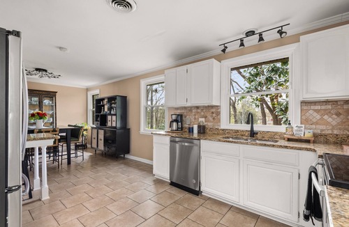 Nashville House | Honky-Tonk Home-Bar Mins to Broadway