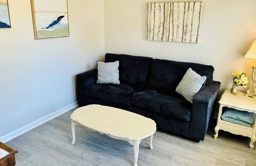 Cleveland House | Honnoll's High Cotton Guesthouse