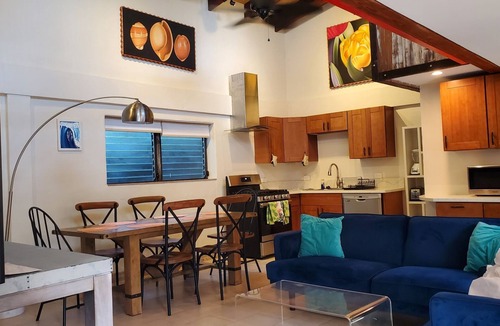 Makiki Cottage | Honolulu 2 bedroom Cottage