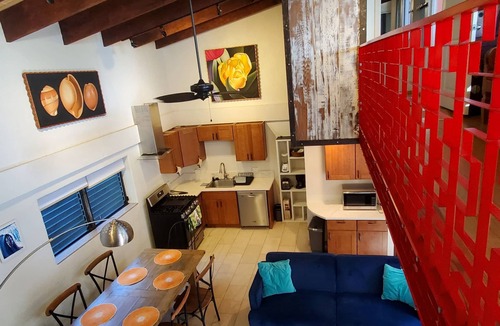 Makiki Cottage | Honolulu 2 bedroom Cottage