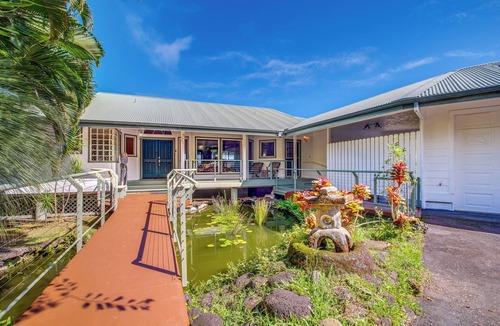 Honomu House | Honomu Home w/Screened Lanai + Ocean Views!