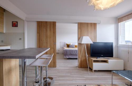Les Cordeliers Apartment | HONORÊ SUITE SAINT ANTOINE