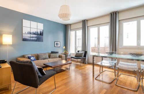 Voltaire - Saint Amour Apartment | HONORÊ - SUITE VENDÔME