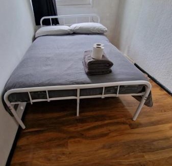 Peckham Rye House | HONOR OAK Rooms