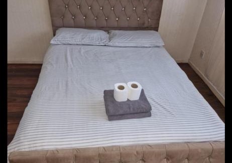 Peckham Rye House | HONOR OAK Rooms