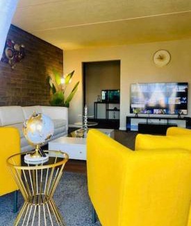 Monroeville Apartment | HONORAY-Kes