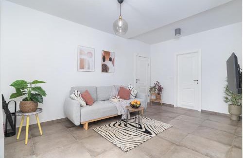 Slano Apartment | Honoris Apartment - Brand new - Private parking - 90 m from the beach- Terrace