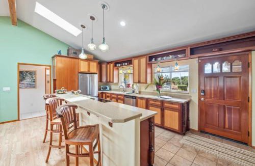 Discovery Harbour House | Honu Harbor with Pool on Golf Course