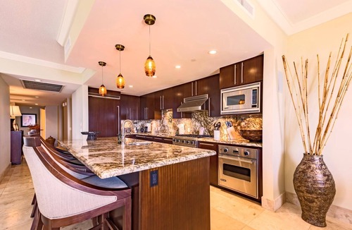 Honokowai Condo | Honua Kai Konea | 3 Free Rental Cars | KBM Resorts | Grand Suite | 3 Units, 9 Bedrooms | ML-1418