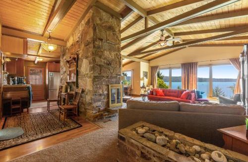 Eldon House | Hood Canal Escape