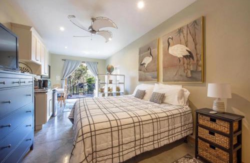 Hood River Apartment | Hood River White Cap