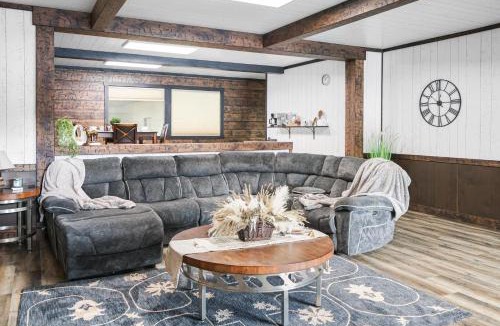 Sturgis House | Hoofbeat Haven