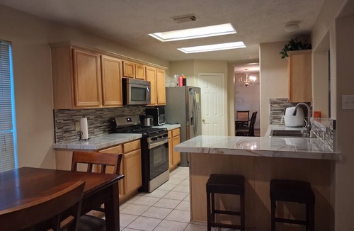 Texas City House | Hook, Line & Relax – Coastal TX Getaway