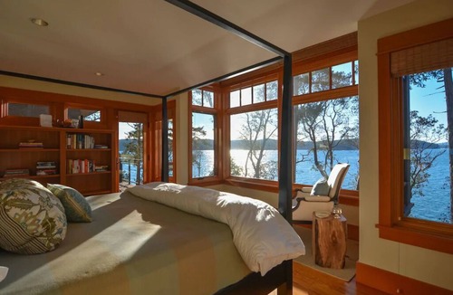 Orcas House | Hook's Nest- Magnificent Waterfront Home