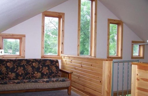 Poynette House | Hookers Resort Cabin Home 1