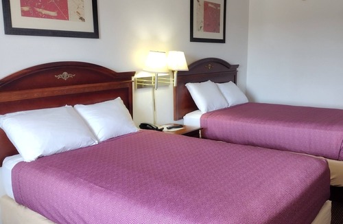 Portland Hotel | Hoosier Inn