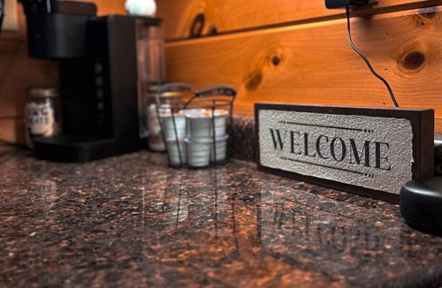 Kurtz Apartment | Hoosier National Hideaway