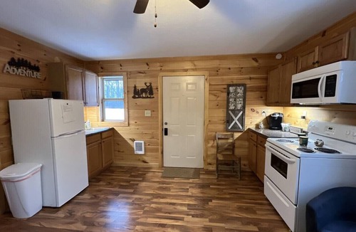 Kurtz Apartment | Hoosier National Hideaway