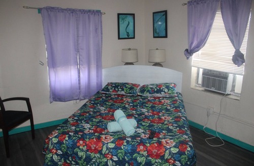 Florida City Hostel | Hoosville Hostel