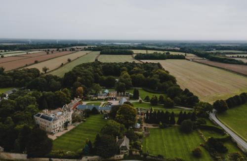 Thurnscoe Bed & Breakfast | Hooton Pagnell Hall