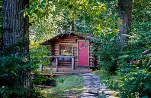 Hope Cabin | Hope Alaska's Bear Creek Lodge