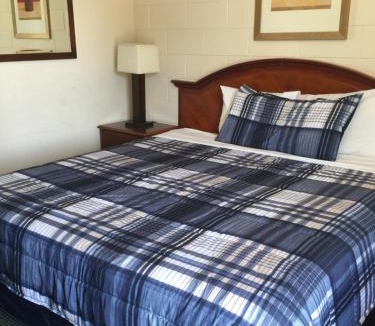 Lenox Hotel | Hope Inn