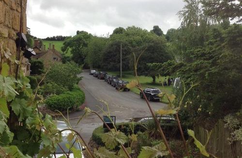 Whichford Apartment | Hops and the Vines