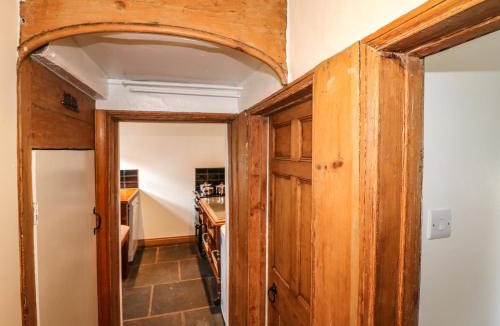 Doveridge House | Hops Cottage