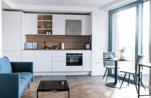 Lansbury Apartment | Horizon: A Modern Luxury Studio