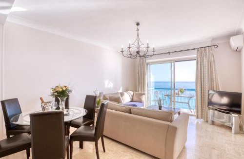 Les Baumettes Apartment | Horizon Blue Lux Apartment