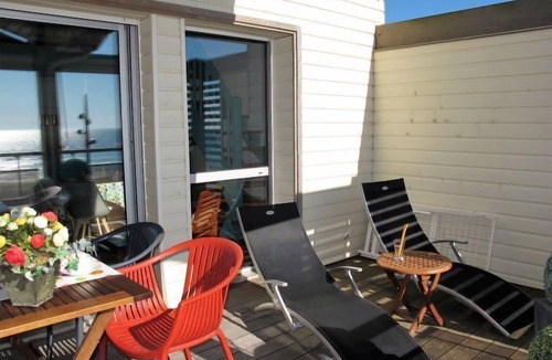 Mimizan-Plage Apartment | Horizon by Interhome