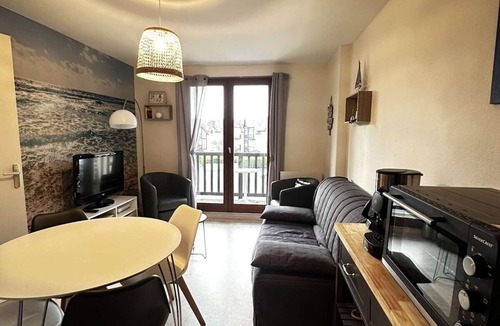Ouistreham Apartment | Horizon détente, 2 steps from the sea