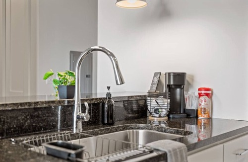 Northeast South Bend Apartment | Horizon Glow | High Rise | Downtown South Bend ND